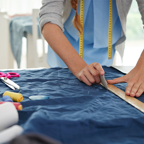 How Hidden Seams Define Bold Choices